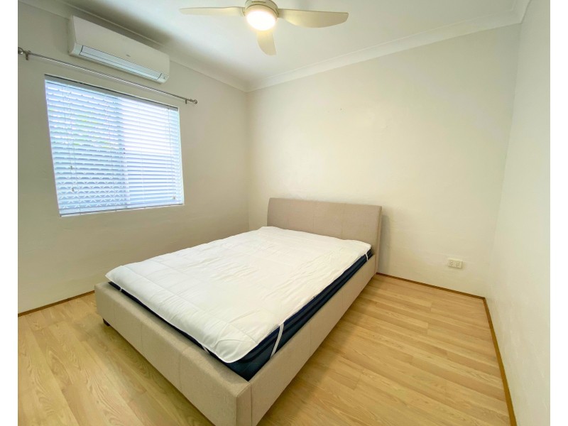 1/513 Varley Street, Yorkeys Knob QLD 4878