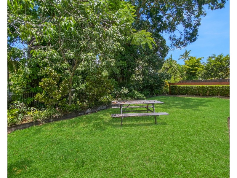 1/513 Varley Street, Yorkeys Knob QLD 4878