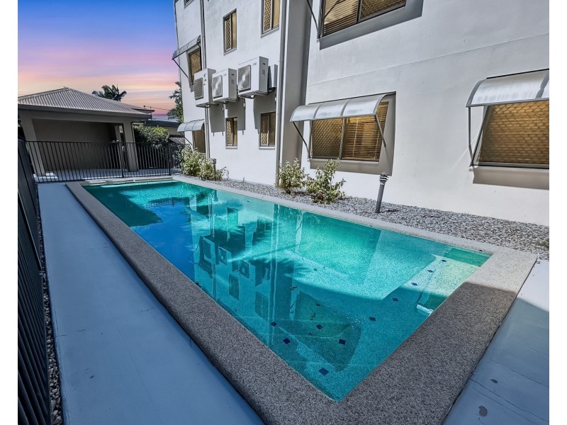 11/14 Macilwraith Street, Manoora QLD 4870