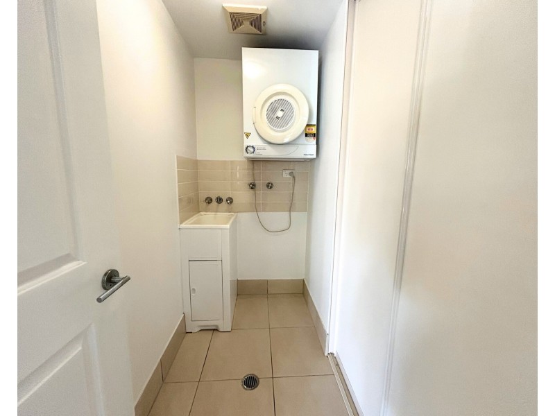 11/14 Macilwraith Street, Manoora QLD 4870