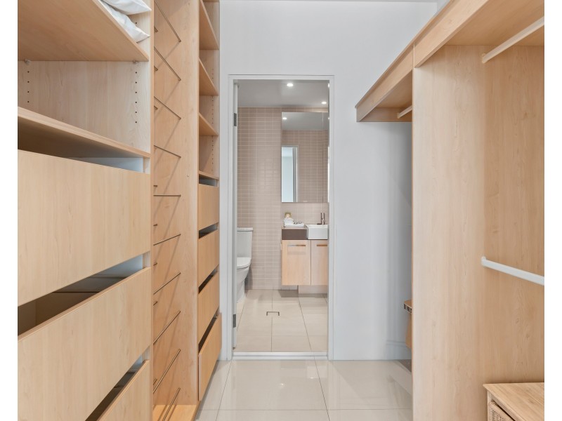 83/1 Marlin Parade, Cairns City QLD 4870