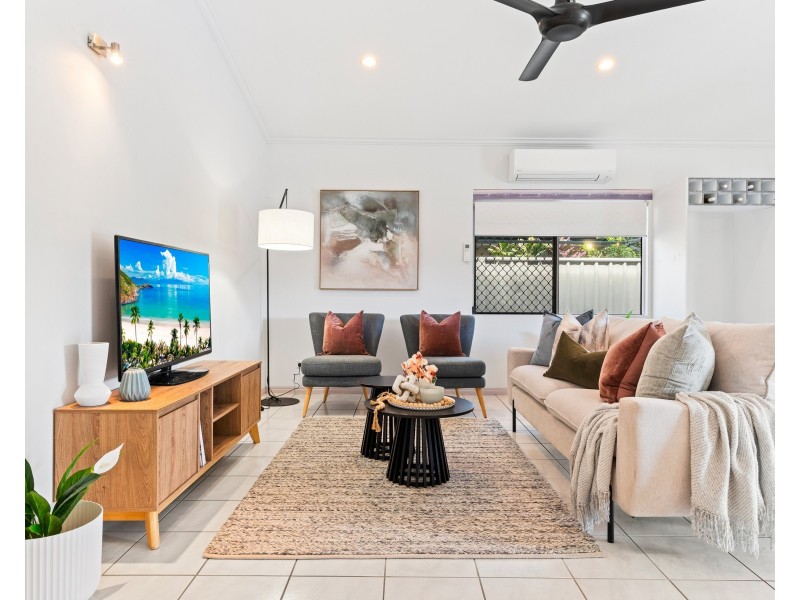 9 Lookout Terrace, Trinity Beach QLD 4879