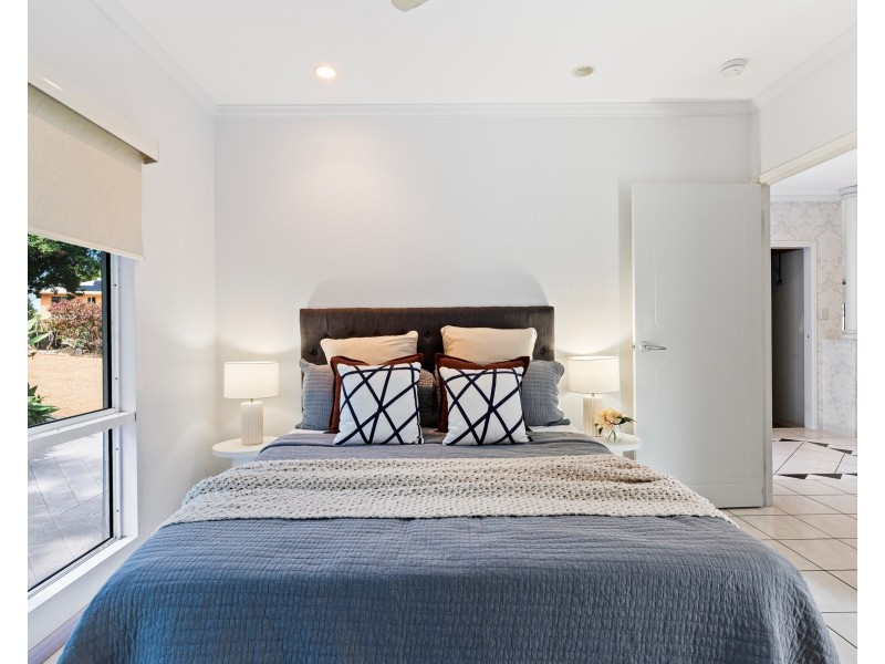 9 Lookout Terrace, Trinity Beach QLD 4879