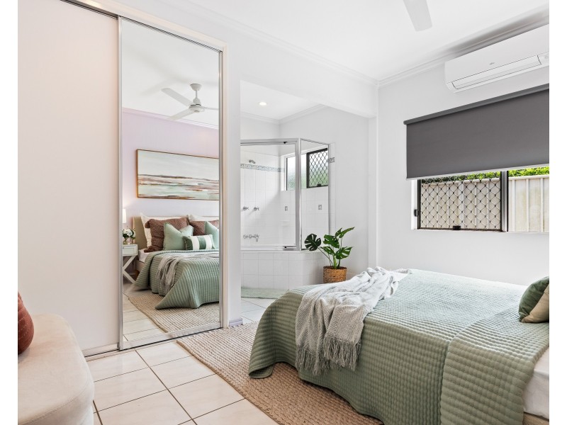 9 Lookout Terrace, Trinity Beach QLD 4879
