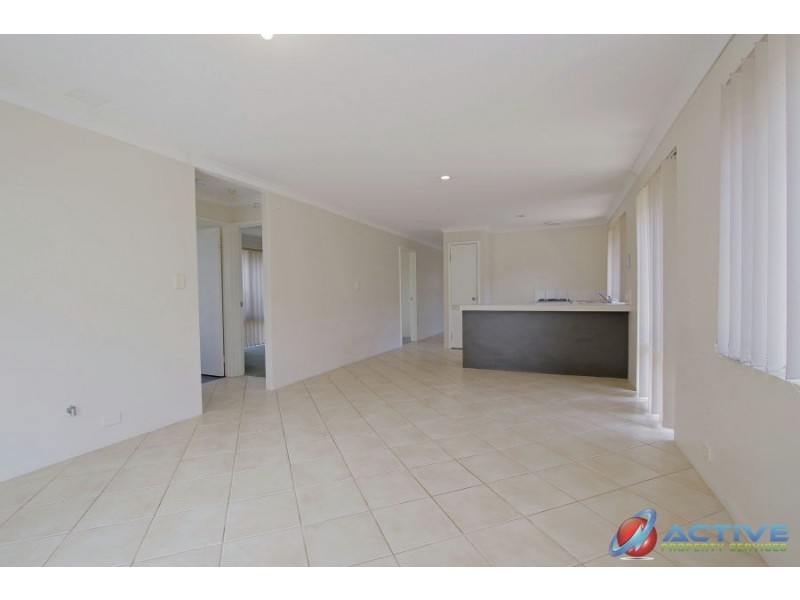 36B Pentland Cresent, Dudley Park WA 6210