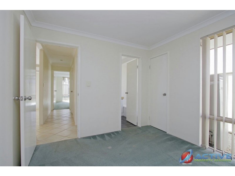 36B Pentland Cresent, Dudley Park WA 6210