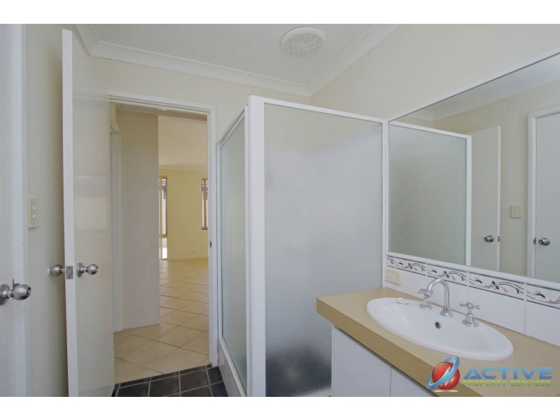 36B Pentland Cresent, Dudley Park WA 6210