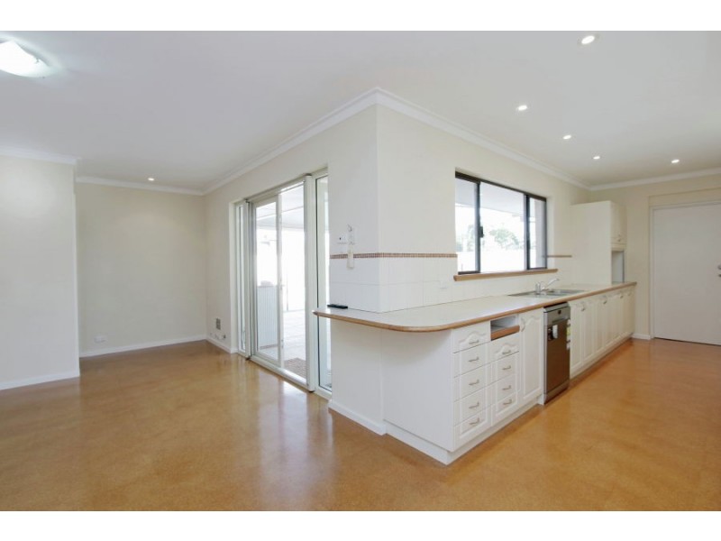 10 Symon Close, Bull Creek WA 6149