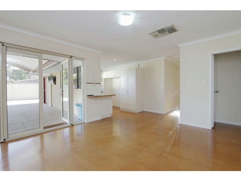 10 Symon Close, Bull Creek WA 6149