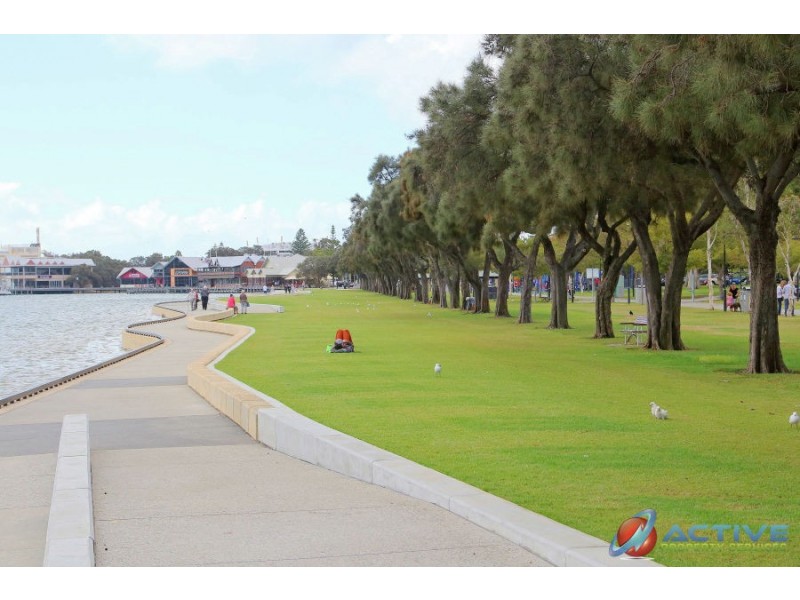 9/15 Creery Street, Mandurah WA 6210