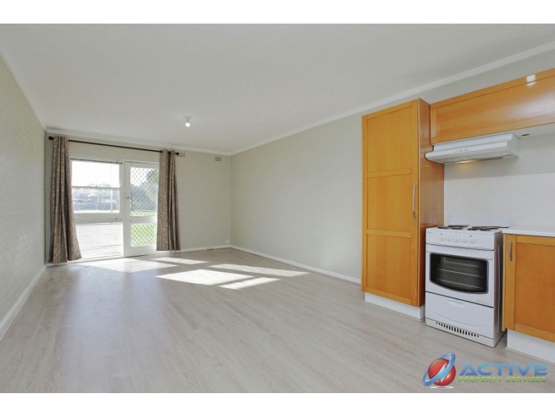 6/15 Corvus Place, Rockingham WA 6168