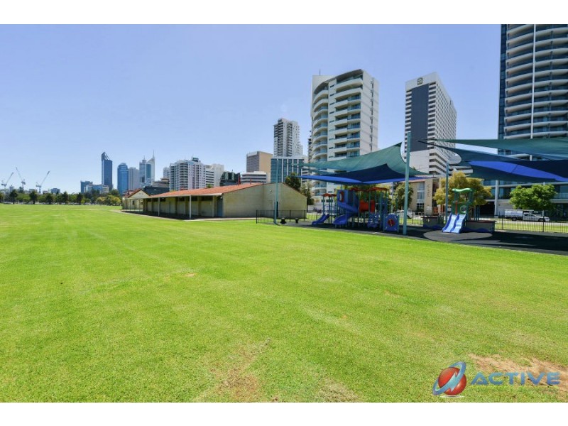 4/106 Terrace Road, East Perth WA 6004