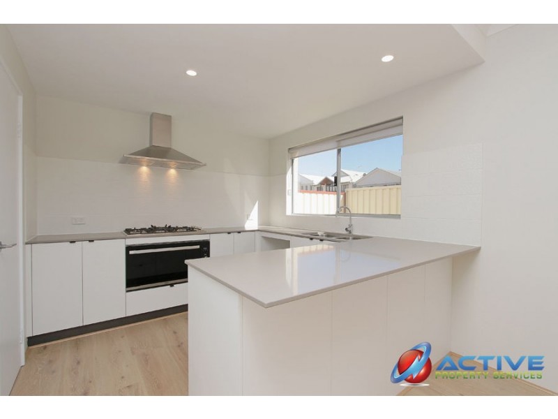 24/68 Hickman Road, Silver Sands WA 6210