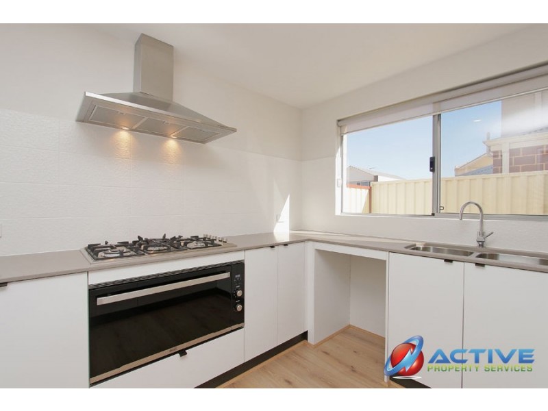 24/68 Hickman Road, Silver Sands WA 6210