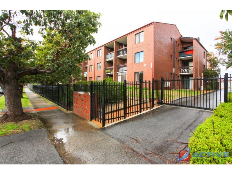7/76 King George Street, Victoria Park WA 6100