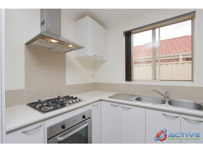 12/12 Arthur Street, Cannington WA 6107
