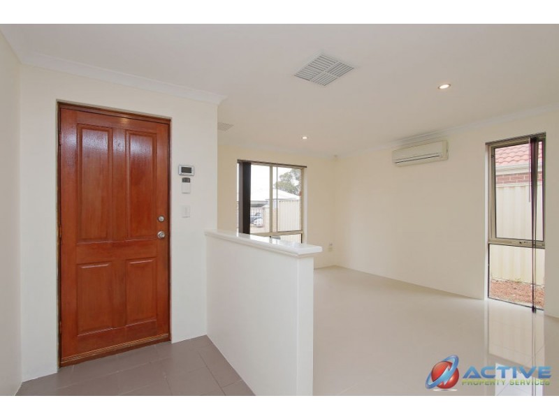12/12 Arthur Street, Cannington WA 6107