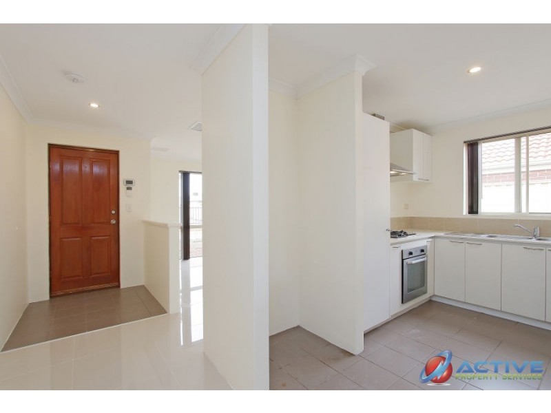 12/12 Arthur Street, Cannington WA 6107