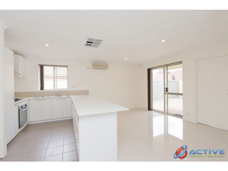 12/12 Arthur Street, Cannington WA 6107