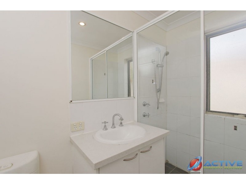 12/12 Arthur Street, Cannington WA 6107