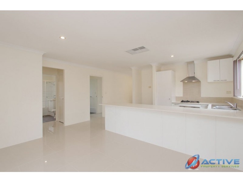 12/12 Arthur Street, Cannington WA 6107