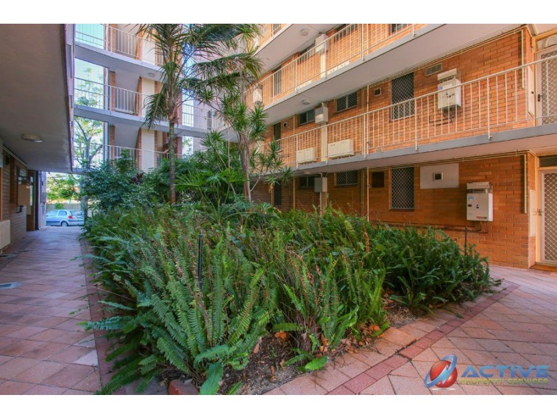 13/409 Cambridge Street, Wembley WA 6014