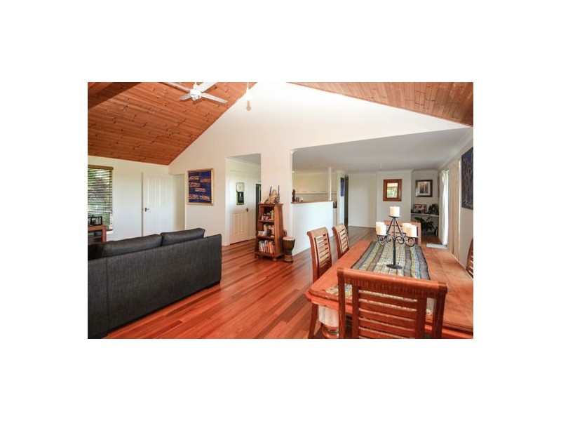 6 Hilltop Place, Lennox Head NSW 2478