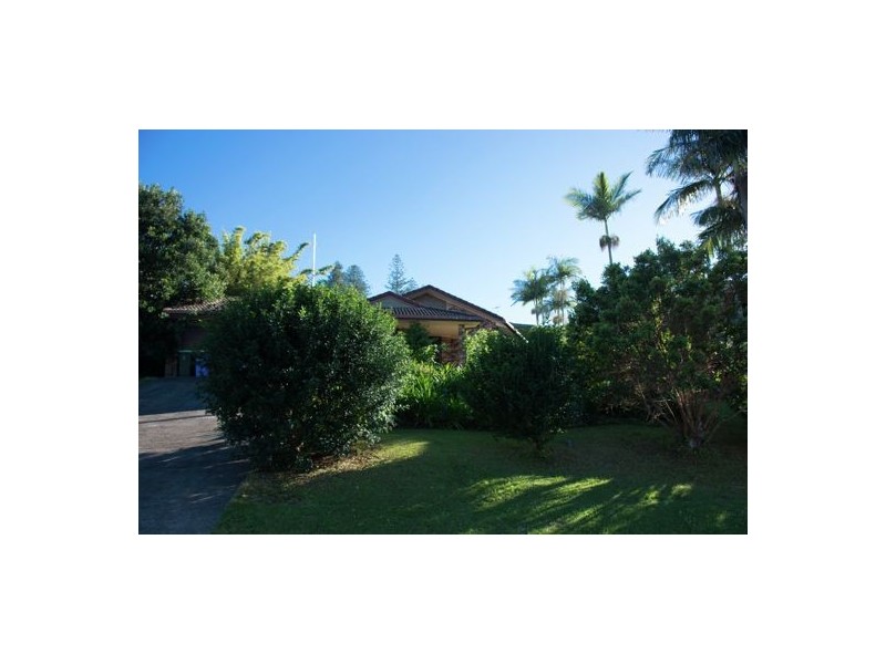 13 Palisade Way, Lennox Head NSW 2478
