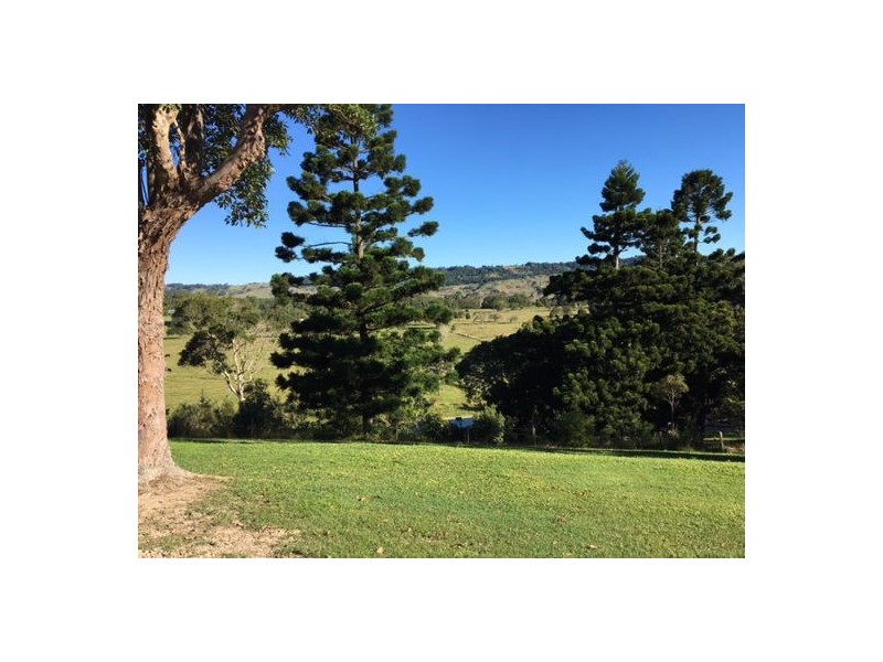 29 Pine Groves Road, Myocum NSW 2481