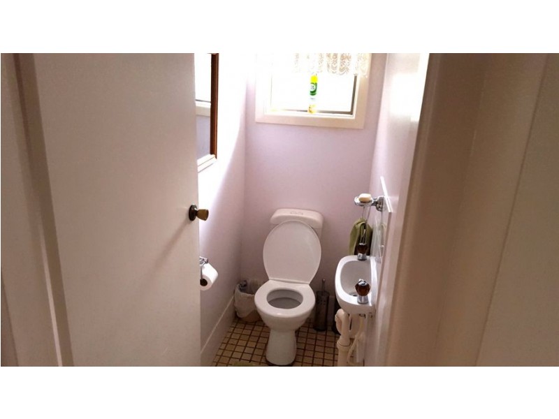 19 Bates Avenue, Glen Innes NSW 2370