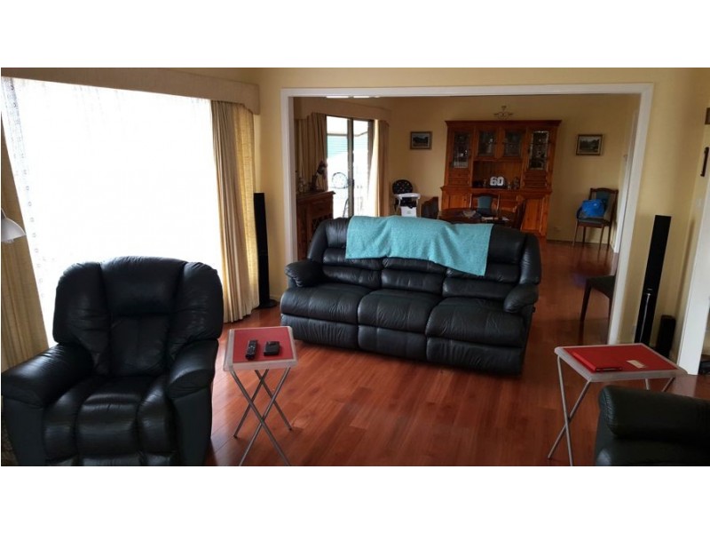 19 Bates Avenue, Glen Innes NSW 2370