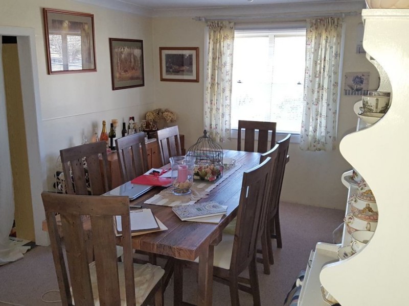 36 Victoria Street, Red Range NSW 2370