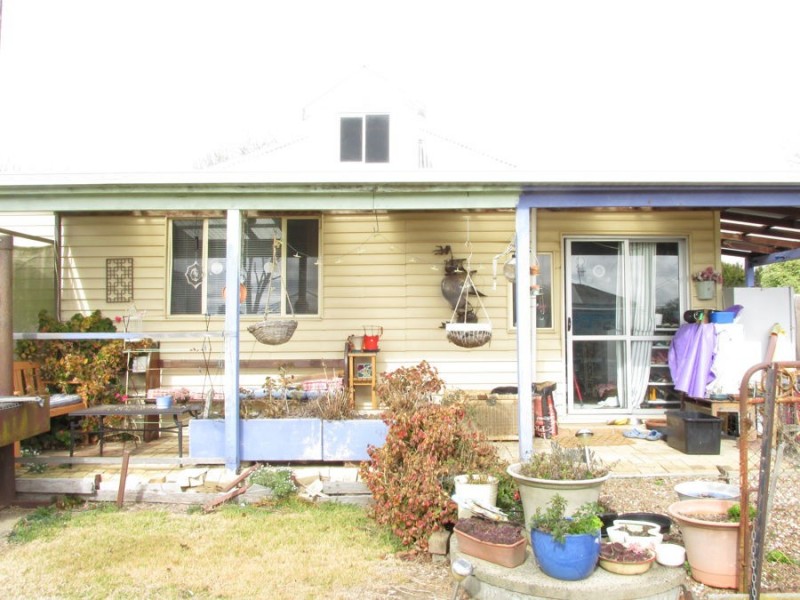 36 Victoria Street, Red Range NSW 2370