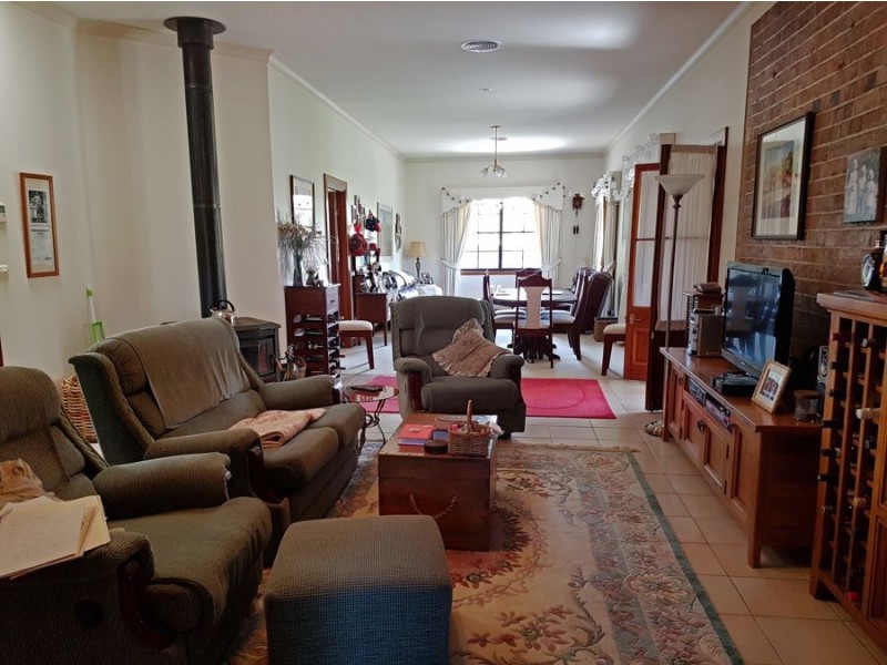 22 Willis Road, Glen Innes NSW 2370