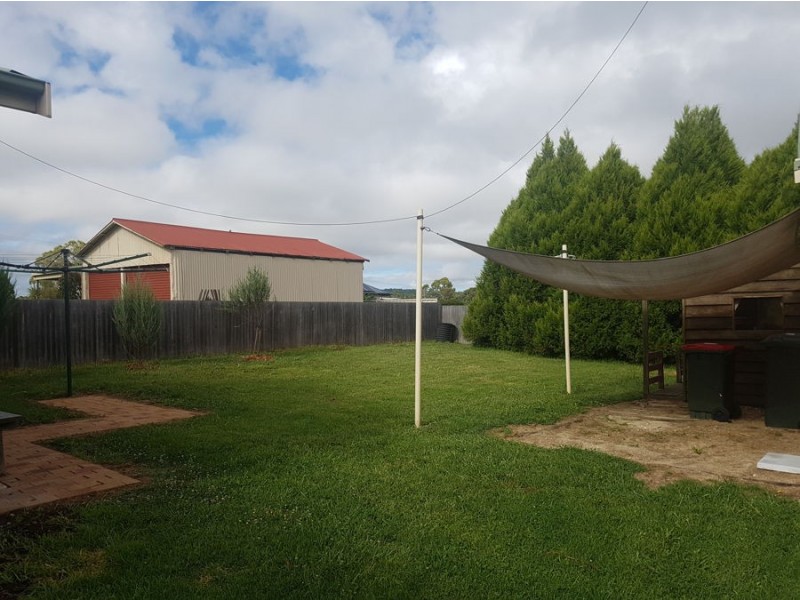 2 Pitt Street, Glen Innes NSW 2370