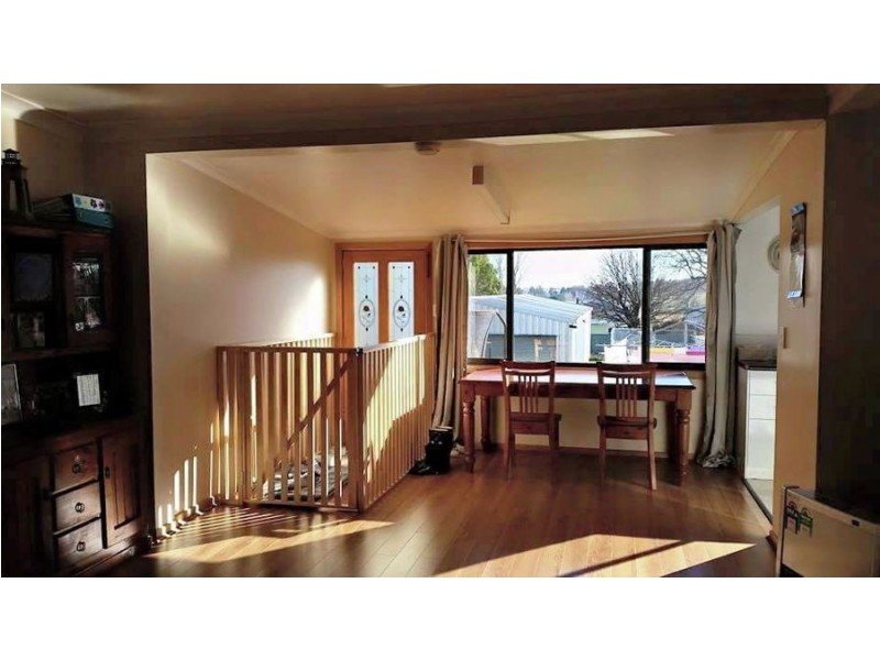 180 Meade Street, Glen Innes NSW 2370