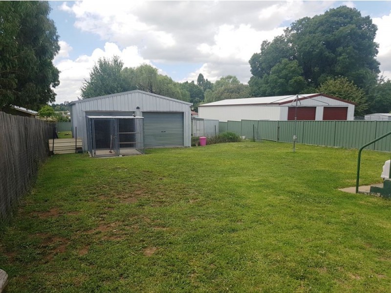 180 Meade Street, Glen Innes NSW 2370