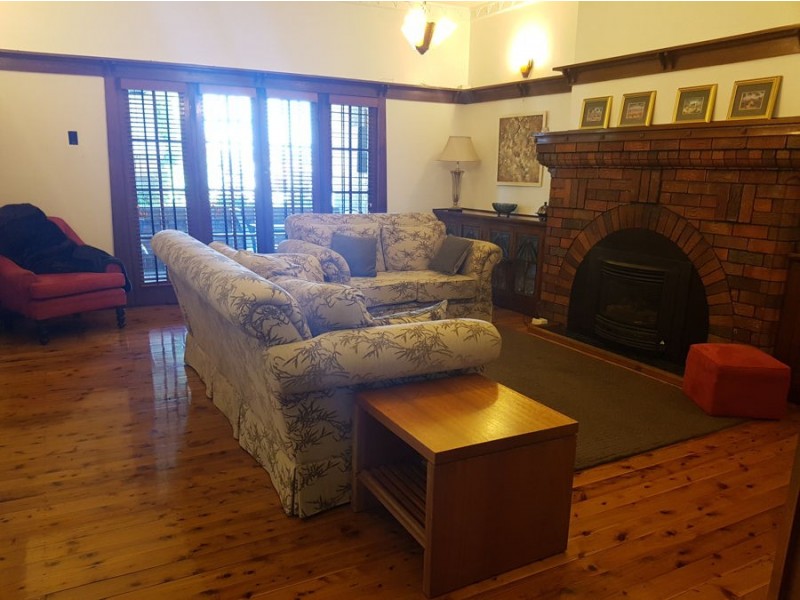 141 Church Street, Glen Innes NSW 2370