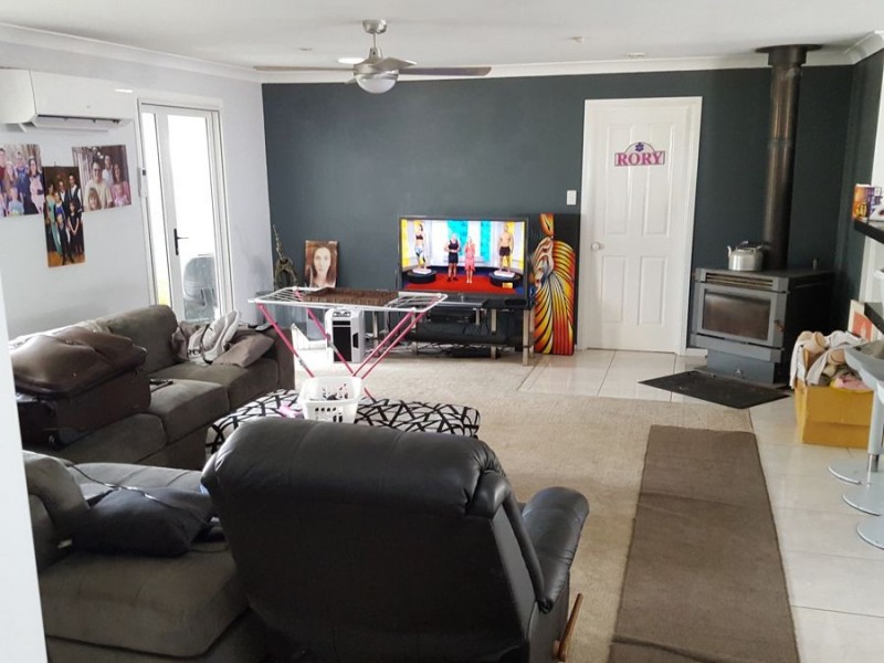 11 Blacks Road, Glen Innes NSW 2370