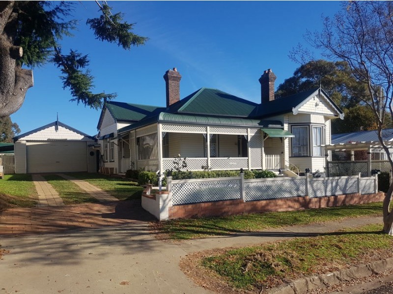 15 Torrington Street, Glen Innes NSW 2370