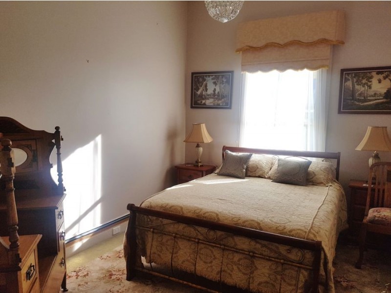 15 Torrington Street, Glen Innes NSW 2370