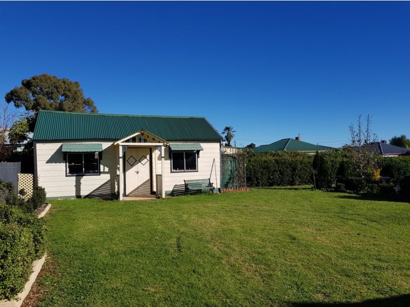 15 Torrington Street, Glen Innes NSW 2370