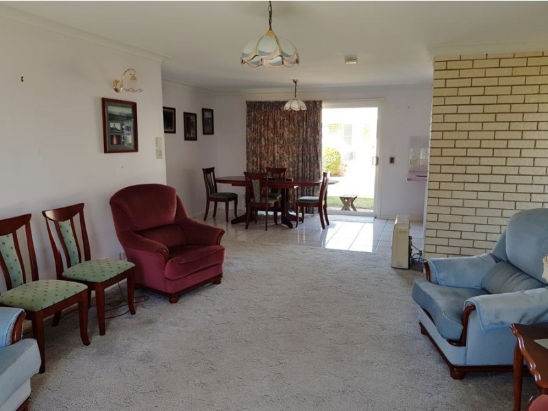 39 Robinson Avenue, Glen Innes NSW 2370