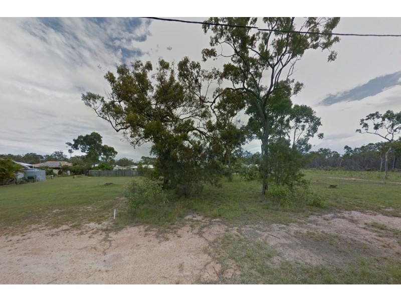 15 Smith Street, Buxton QLD 4660