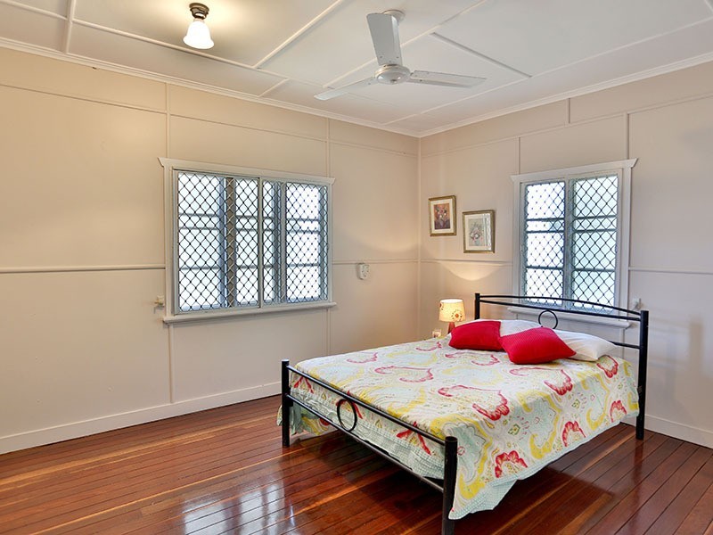 136 Main Street, Lowood QLD 4311