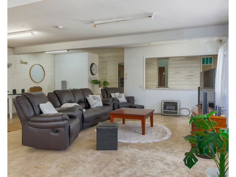 2 East Street, Ipswich QLD 4305