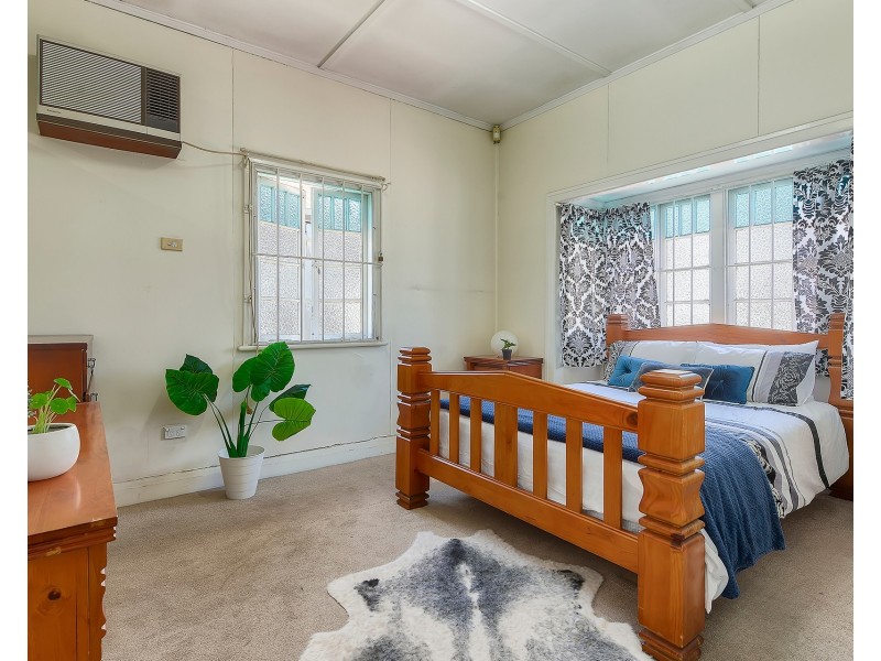 2 East Street, Ipswich QLD 4305