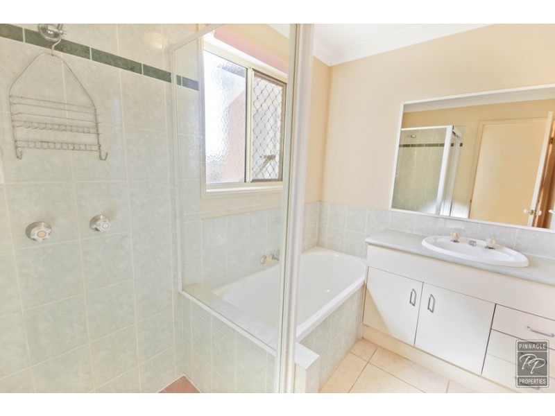 36 Columbus Place, Forest Lake QLD 4078
