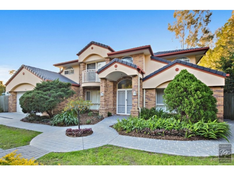 25 Tangy Street, Brookfield QLD 4069