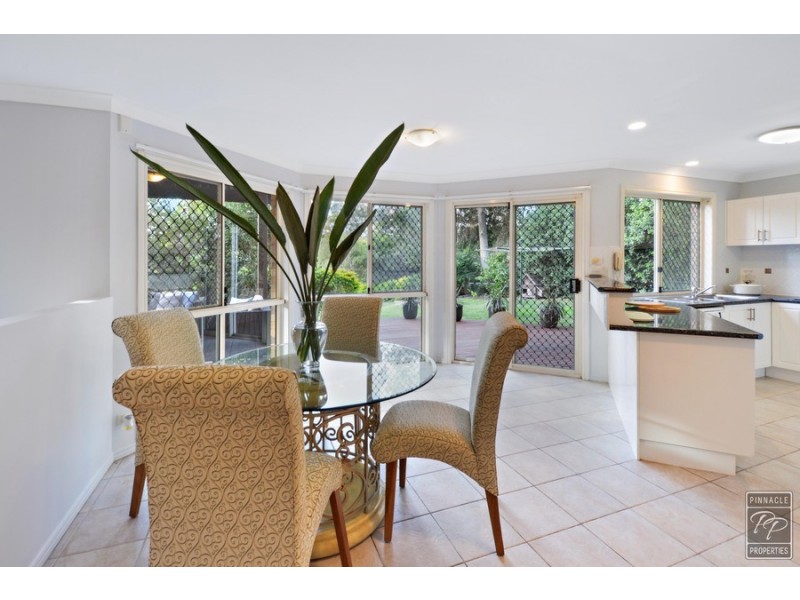 25 Tangy Street, Brookfield QLD 4069